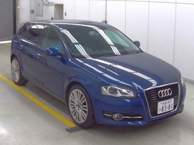 2011 AUDI A3 WAUZZZ8P6BA086704