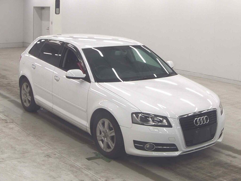 2012 AUDI A3 8PCAX-002276