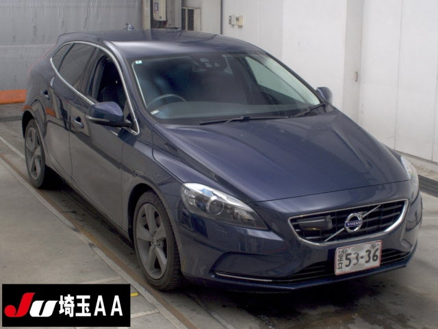 2013 VOLVO V40 YV1MV485BE2078041