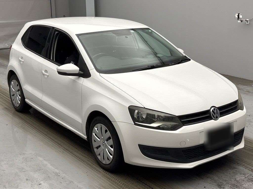 2011 VOLKSWAGEN POLO WVWZZZ6RZBU050783