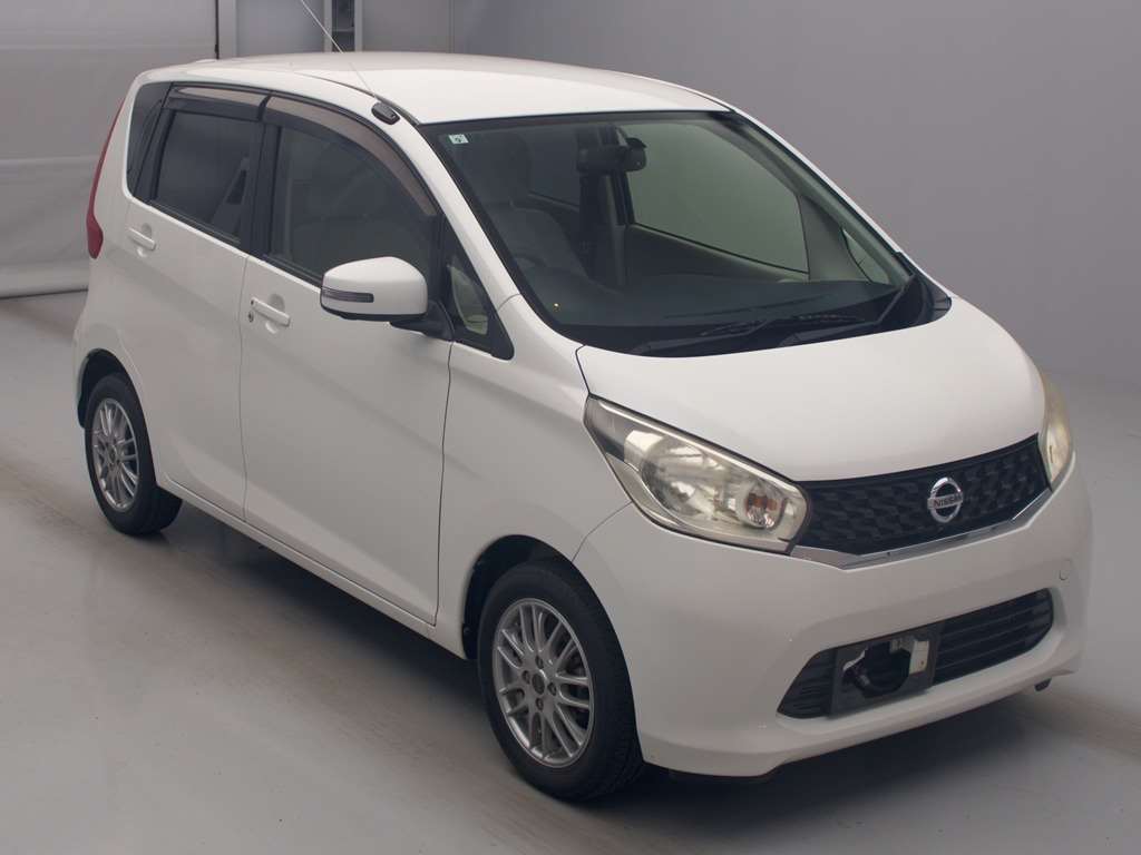2013 NISSAN DAYZ B21W-0040445