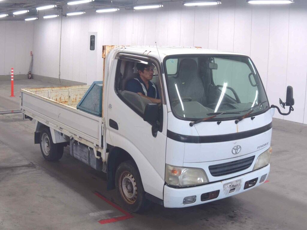 2005 TOYOTA TOYOACE TRY230-0104507