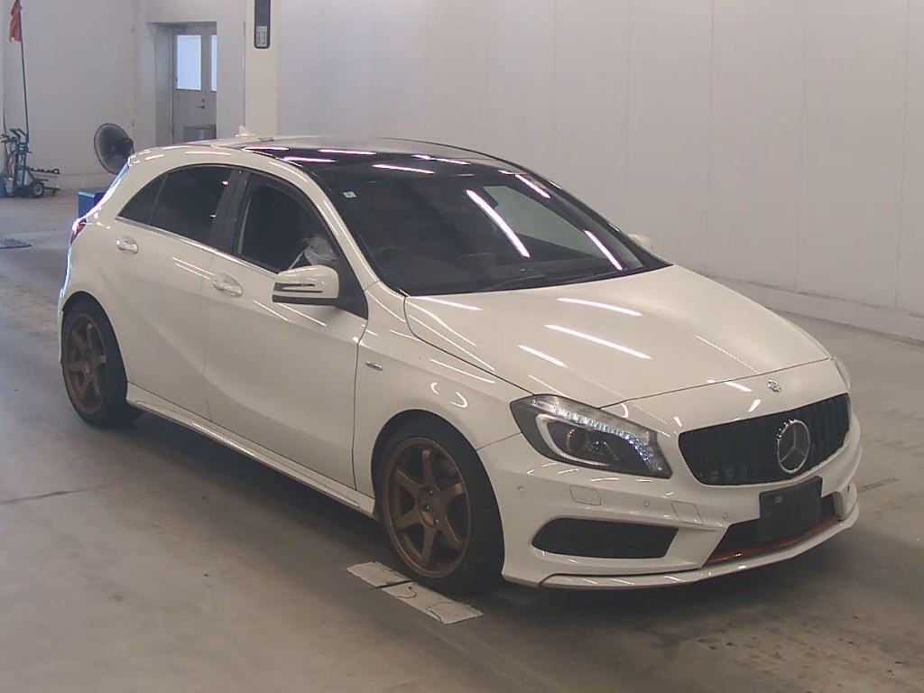 2013 MERCEDES BENZ A-CLASS WDD1760442J116170