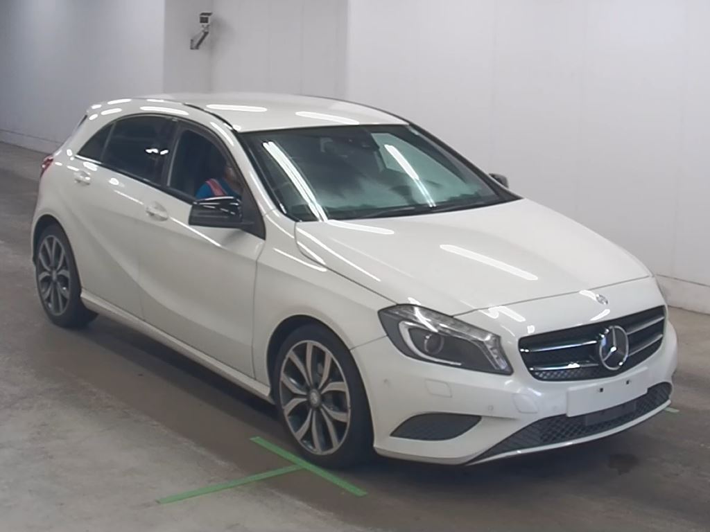 2013 MERCEDES BENZ A-CLASS 176042-115241