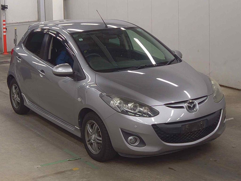 2011 MAZDA DEMIO DE5FS-500913