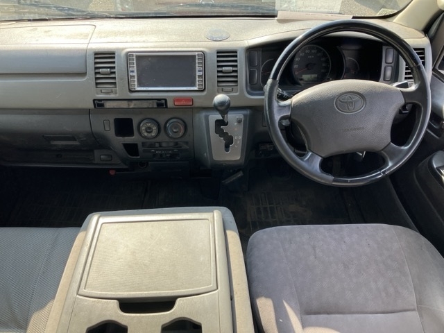 2005 TOYOTA HIACE KDH200-0031452