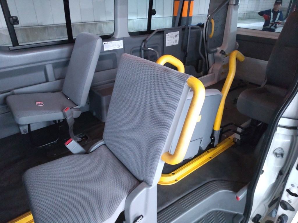 2005 TOYOTA HIACE VAN TRH200-0021629