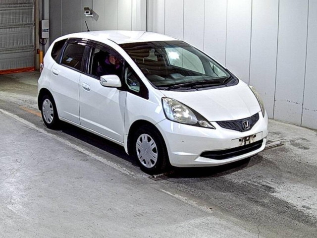 2011 HONDA FIT GE6-1419118