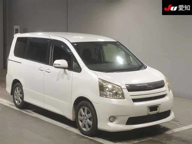 2009 TOYOTA NOAH ZRR70-0247347