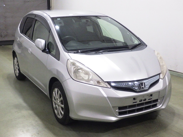 2012 HONDA FIT HYBRID GP1-1120000