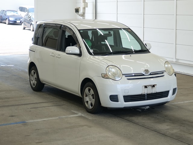 2010 TOYOTA SIENTA NCP81-5114761