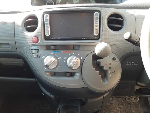 2006 TOYOTA SIENTA NCP81-0134461