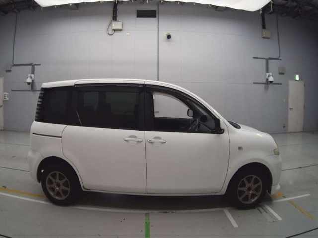 2006 TOYOTA SIENTA NCP81-0134461