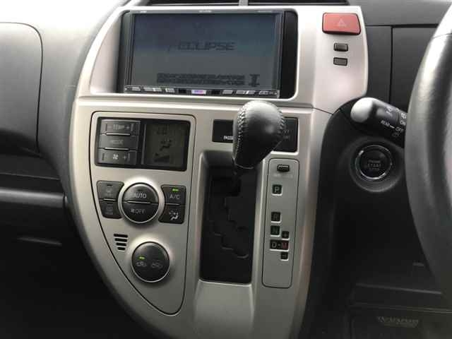 2008 TOYOTA RACTIS NCP100-0101385