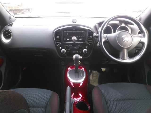 2011 NISSAN JUKE YF15-037596