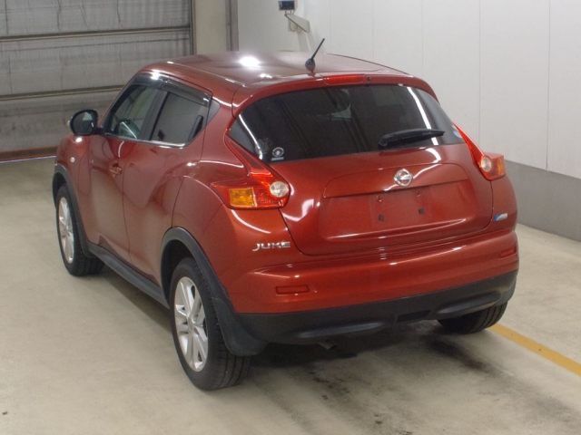 2010 NISSAN JUKE YF15-008485