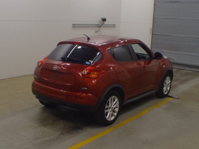 2011 NISSAN JUKE YF15-047893