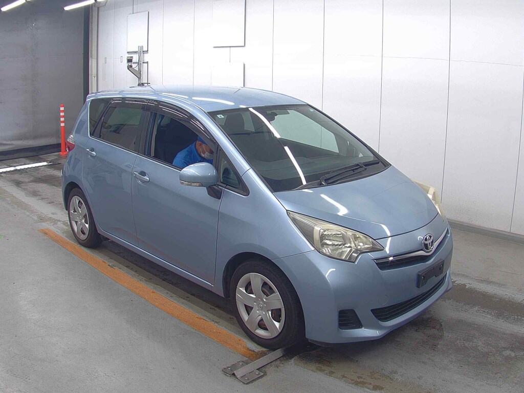 2011 TOYOTA RACTIS NCP120-2016463