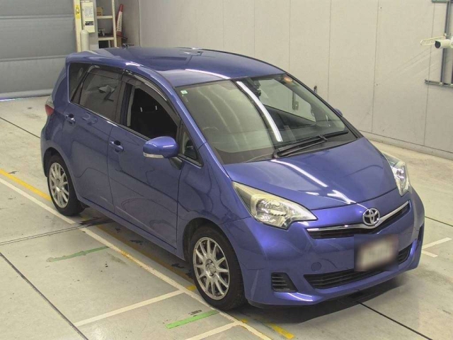 2011 TOYOTA RACTIS NCP120-2012336