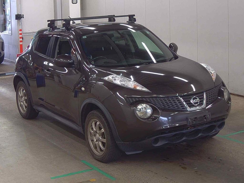 2010 NISSAN JUKE YF15-006018