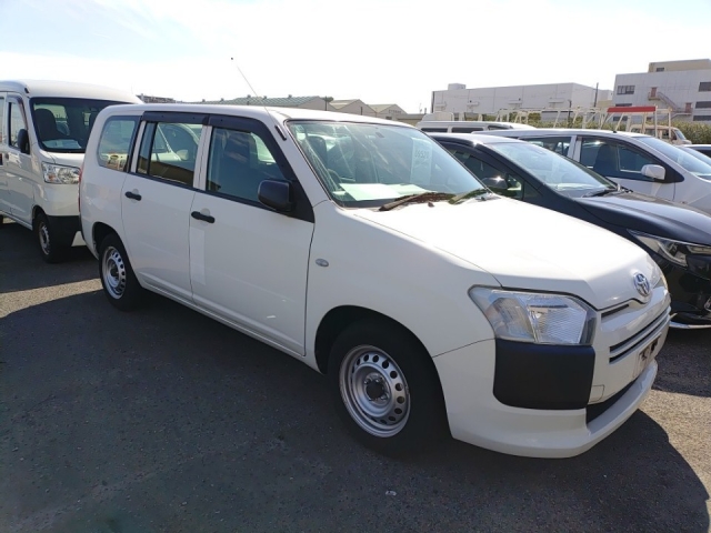 2016 TOYOTA PROBOX NCP160-0054957