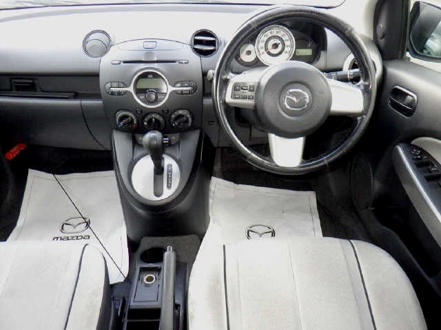 2007 MAZDA DEMIO DE3FS-103202