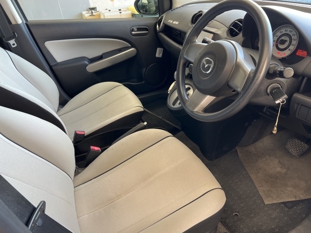 2010 MAZDA DEMIO DE3FS-271933