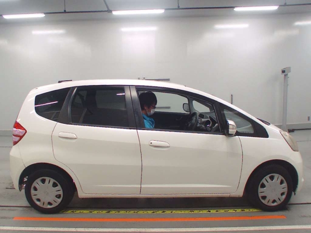 2009 HONDA FIT GE6-1175395