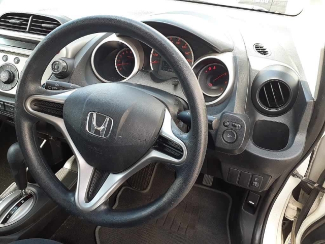 2009 HONDA FIT GE6-1175395