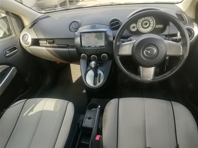2010 MAZDA DEMIO DE3FS-281632
