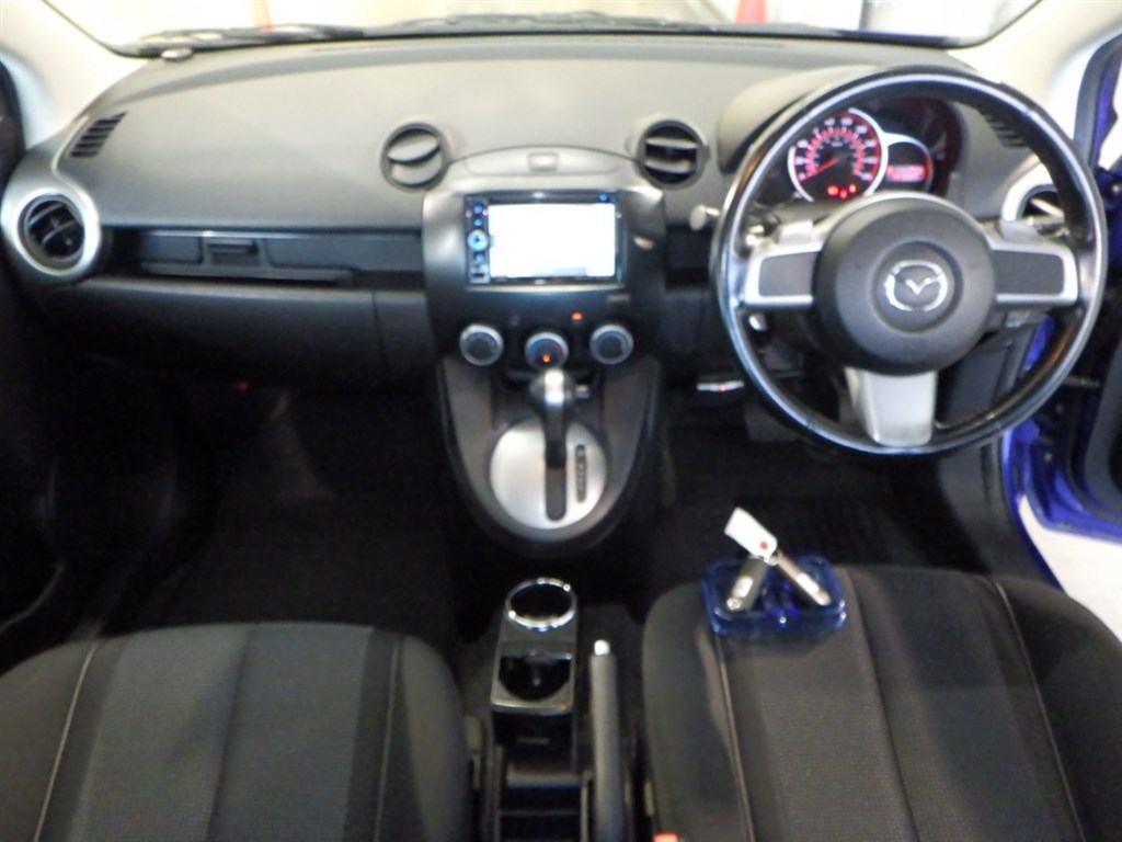 2008 MAZDA DEMIO DE5FS-117935