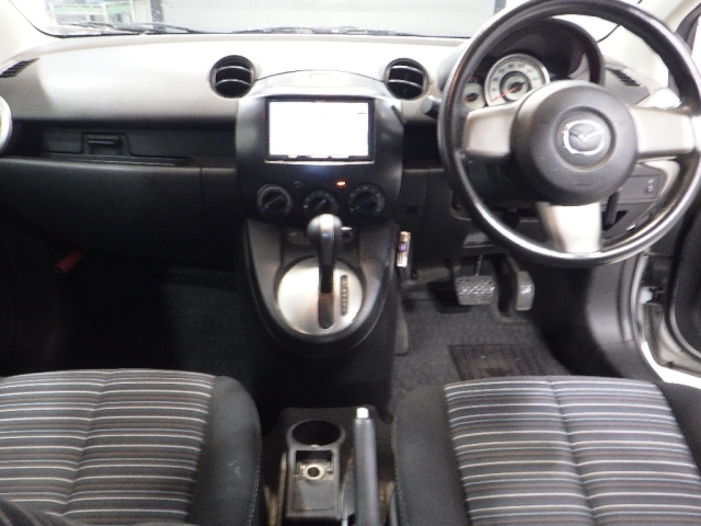 2010 MAZDA DEMIO DE3FS-303817