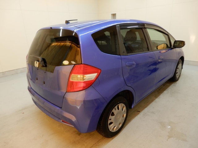 2011 HONDA FIT GE6-1563112