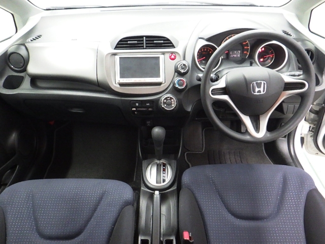 2010 HONDA FIT GE6-1330381