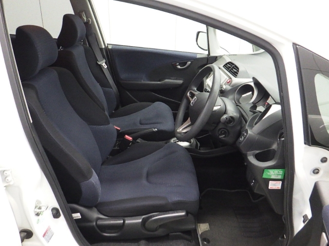 2010 HONDA FIT GE6-1330381