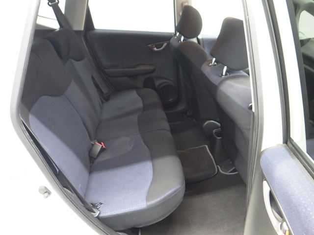 2010 HONDA FIT GE6-1330381