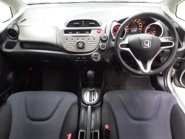 2010 HONDA FIT GE6-1400602