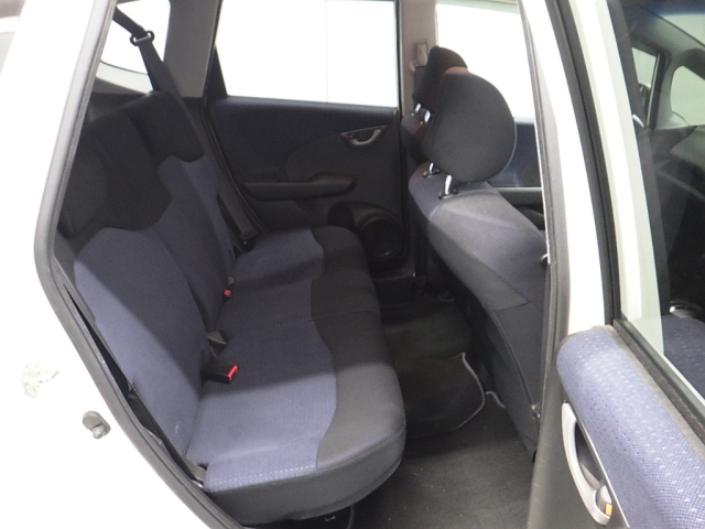 2010 HONDA FIT GE6-1369280