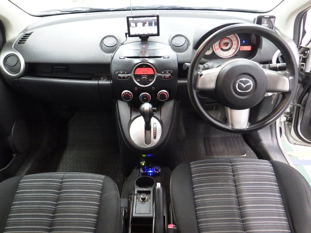 2009 MAZDA DEMIO DE3FS-260443