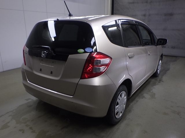 2010 HONDA FIT GE6-1353077