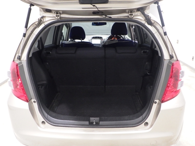 2010 HONDA FIT GE6-1332489