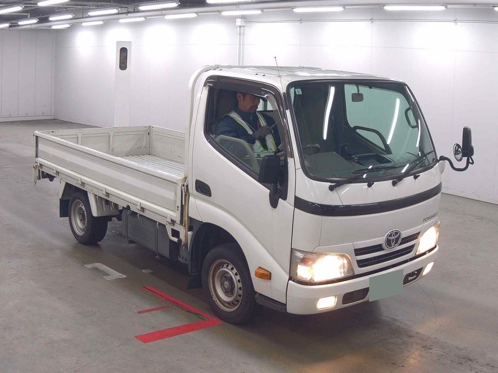 2010 TOYOTA TOYOACE TRY230-0115631