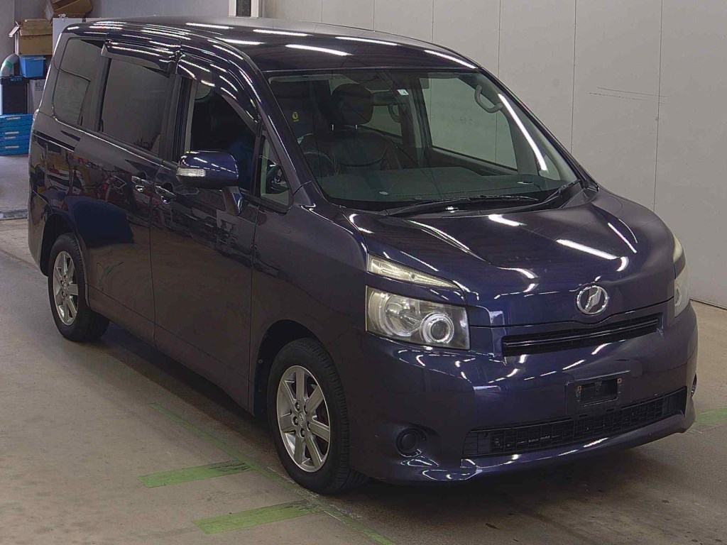 2008 TOYOTA VOXY ZRR75-0021948
