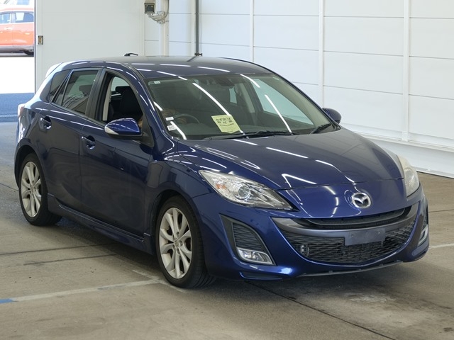 2011 MAZDA AXELA BLEFW-115233