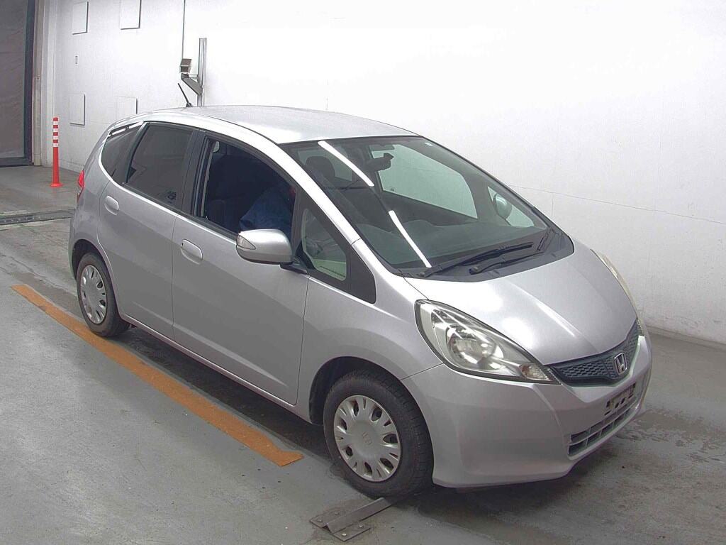 2011 HONDA FIT GE6-1524202
