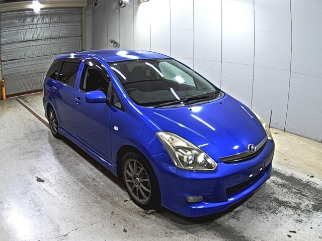 2007 TOYOTA WISH ZNE10-0358576