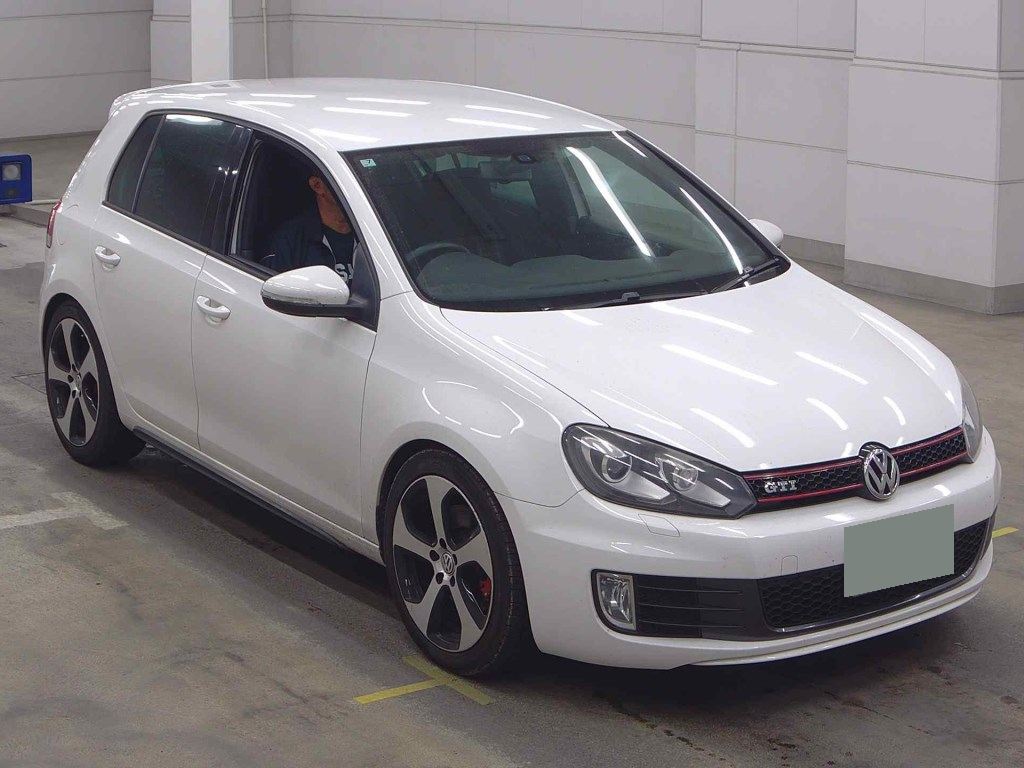 2011 VOLKSWAGEN GOLF 5D WVWZZZ1KZBW260053