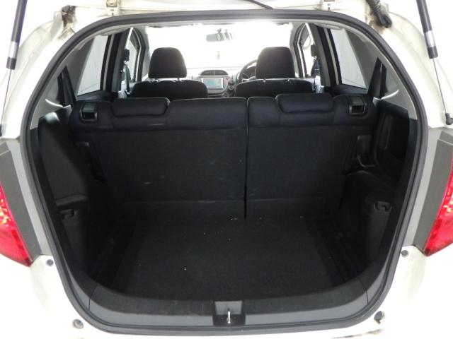 2008 HONDA FIT GE6-1059095