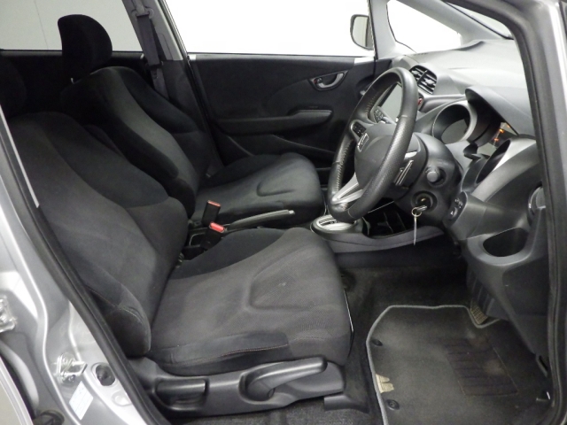 2007 HONDA FIT GE8-1004338