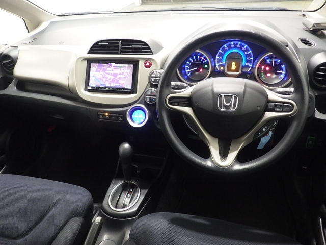 2011 HONDA FIT GP1-1075575